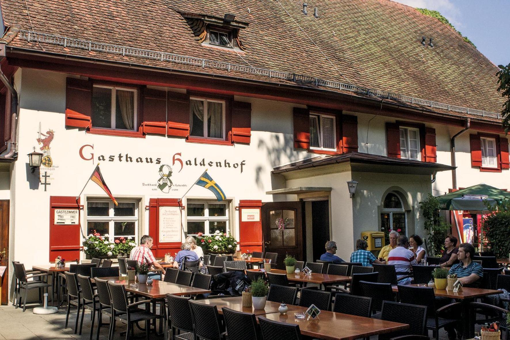 Hoehengasthaus Haldenhof Юберлінген Екстер'єр фото